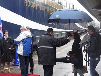 Los geht es mit dem Rocky Mountaineer!