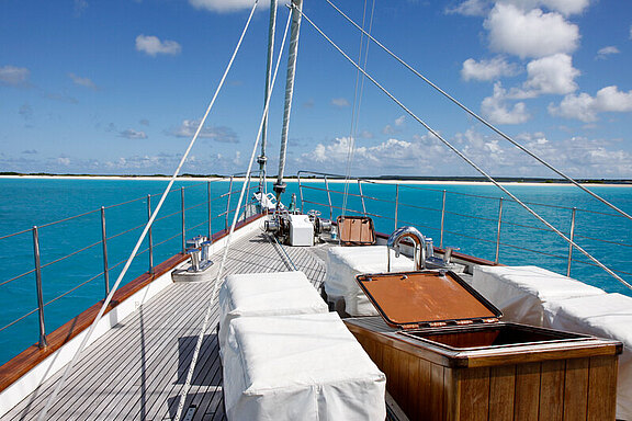 Sonnendeck Chronos Sailing Classics csm_vor_Barbuda_53a703a175.jpg