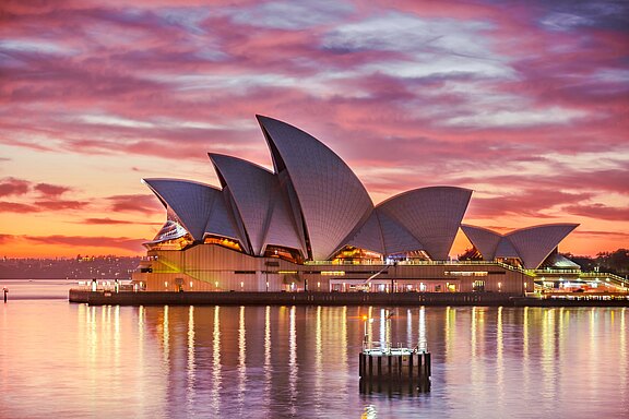 Das Opernhaus in Sydney keith-zhu-qaNcz43MeY8-unsplash.jpg