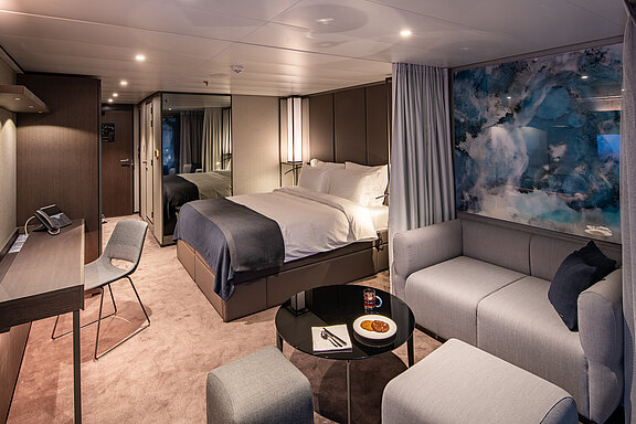 Veranda Suite Scenic Eclipse Scenic_Eclipse_Deluxe_Verandah_Suite.jpg
