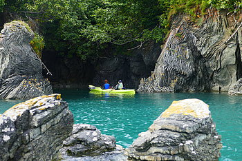 Lust auf eine Kayak-Tour in türkisblauem Wasser?